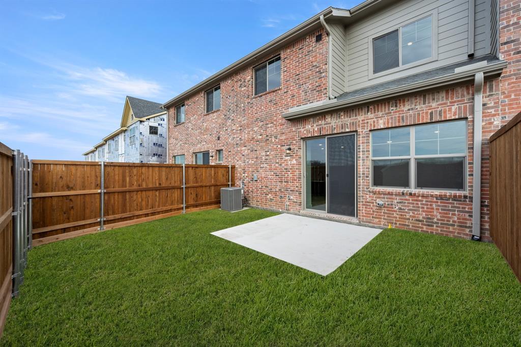 4615 Hawks Trail Oak Point, TX 75068 - Photo 32 of 36 4615 Haws Trail_ 2571_Ivy_Exterior-3