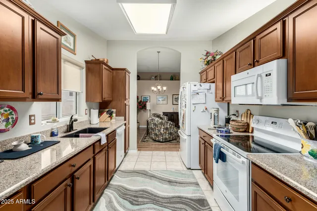 $395,000 | 19426 North 84th Avenue, Peoria, AZ 85382