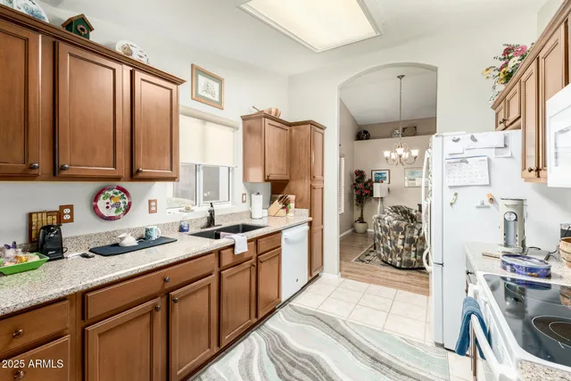 $395,000 | 19426 North 84th Avenue, Peoria, AZ 85382