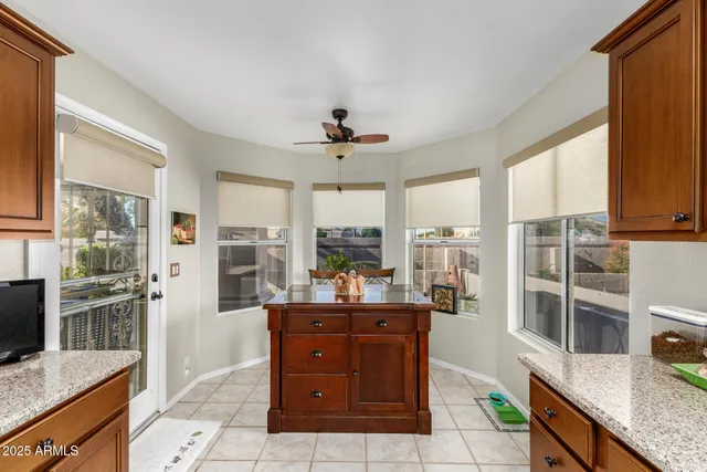 $395,000 | 19426 North 84th Avenue, Peoria, AZ 85382