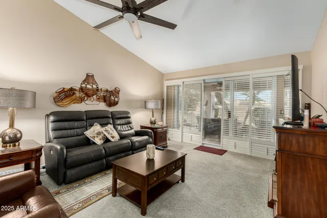 $395,000 | 19426 North 84th Avenue, Peoria, AZ 85382