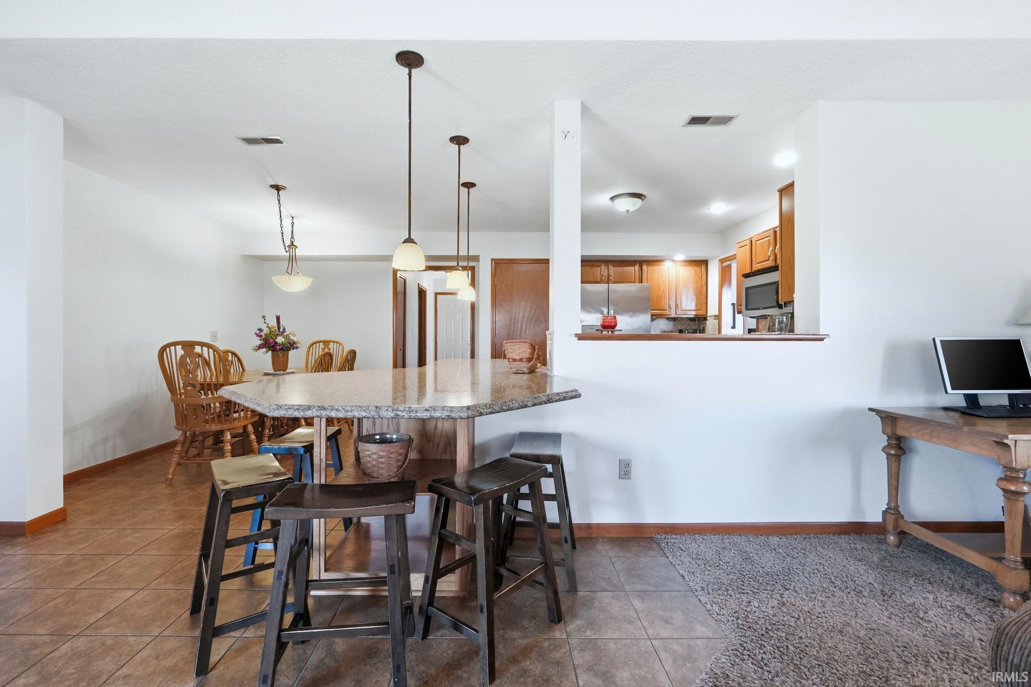 2736 Sweet Cider Road Fort Wayne, IN 46818 - Photo 12 of 34 Gallery Image 12