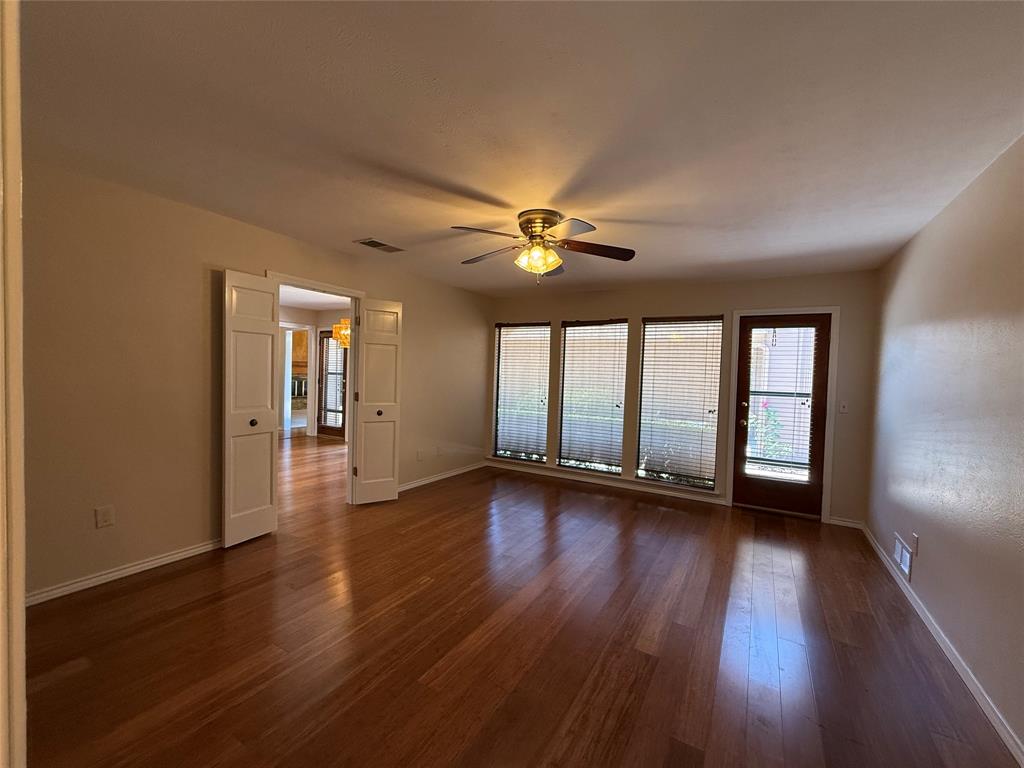 3205 Cross Bend Road Plano, TX 75023 - Photo 18 of 40