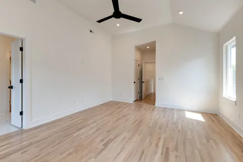 $749,900 | 5917 E Robertson Avenue, Unit E, Nashville, TN 37209