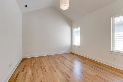 $749,900 | 5917 E Robertson Avenue, Unit E, Nashville, TN 37209