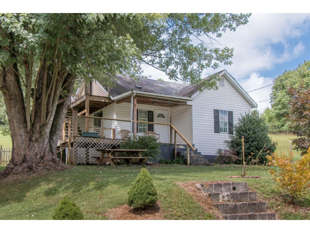 21474 Benhams Road Bristol, VA 24202 - Photo 1 of 23 21474 Benhams Road