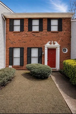 $2,000 | 2390 Newport Landing, Alpharetta, GA 30009