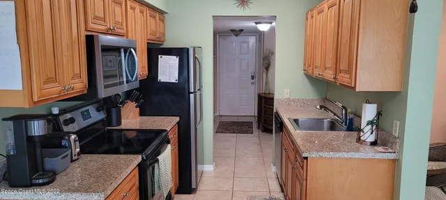 $1,900 | 225 South Tropical Trail, Unit 319, Merritt Island, FL 32952