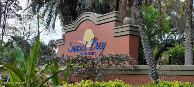 $1,900 | 225 South Tropical Trail, Unit 319, Merritt Island, FL 32952