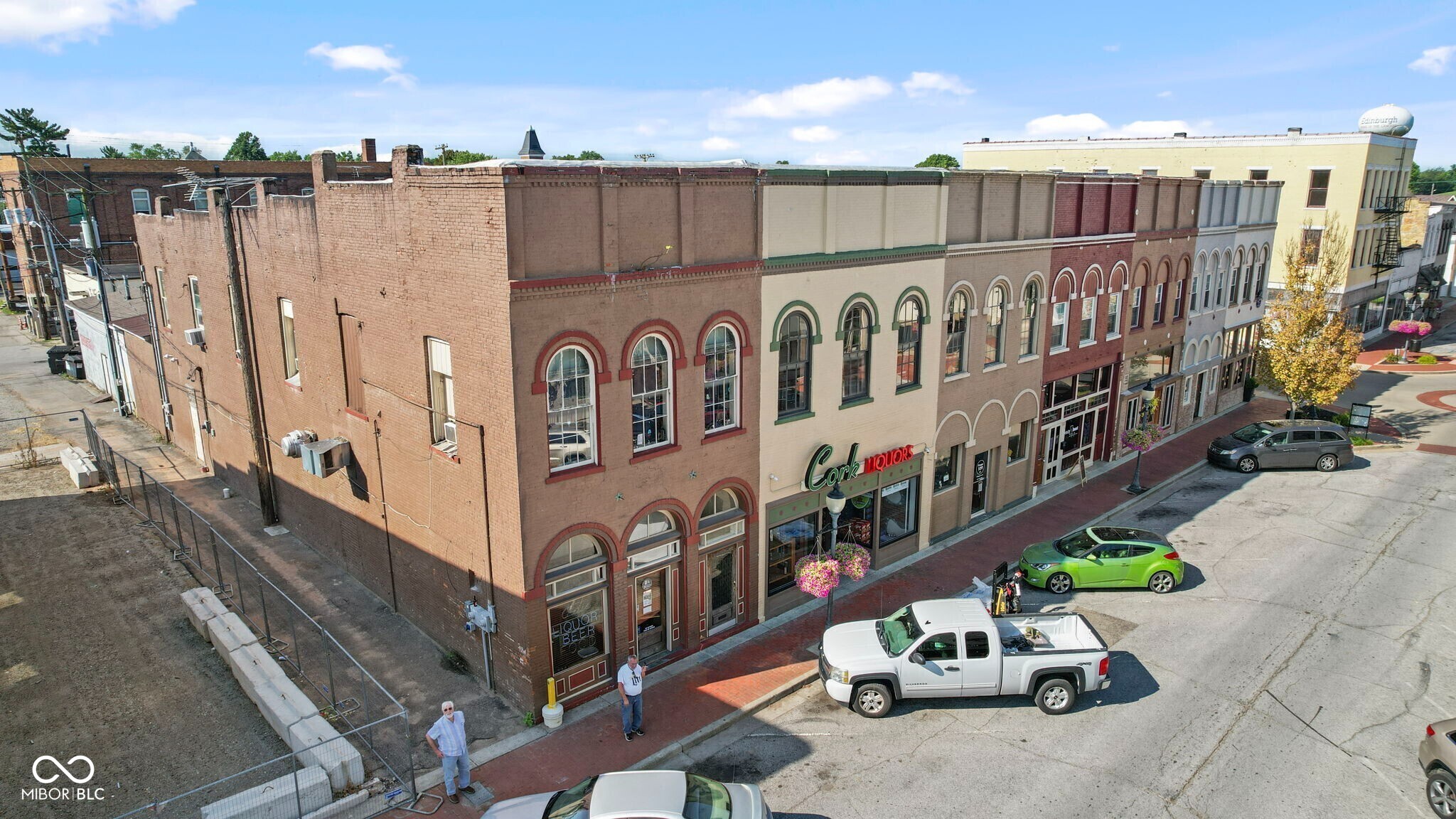 111 East Main Cross Street Edinburgh, IN 46124 - Photo 2 of 22