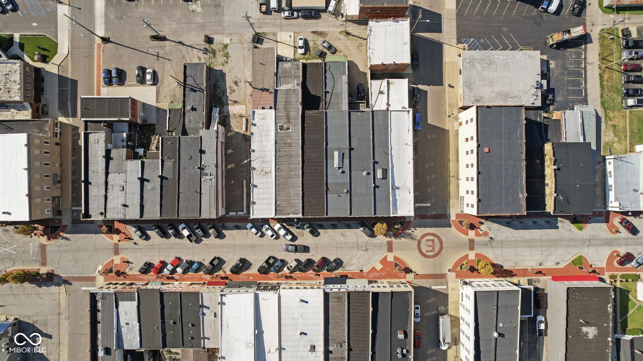 111 East Main Cross Street Edinburgh, IN 46124 - Photo 4 of 22