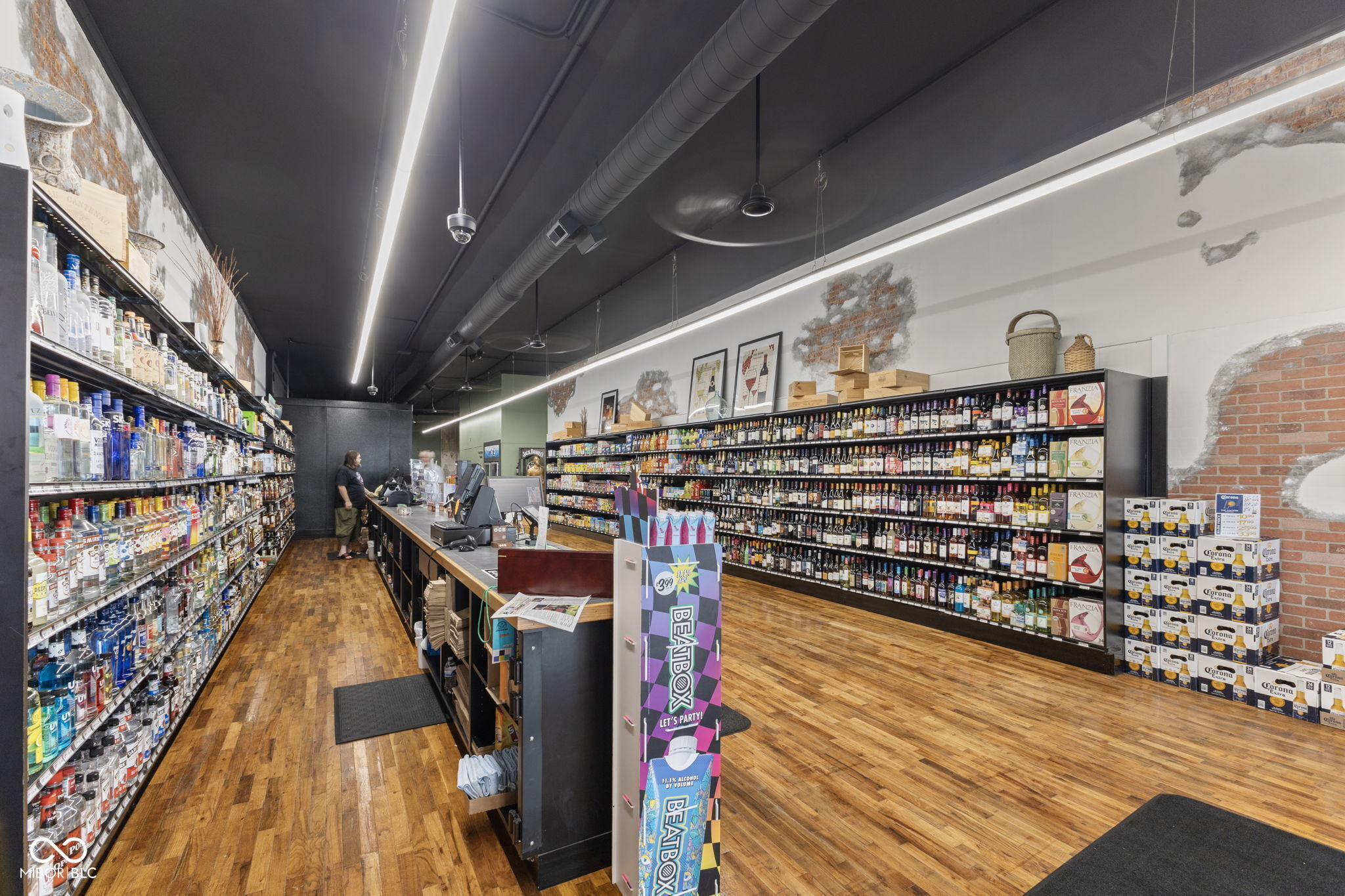 111 East Main Cross Street Edinburgh, IN 46124 - Photo 6 of 22