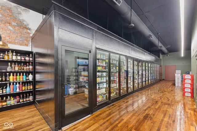 $350,000 | 111 East Main Cross Street, Edinburgh, IN 46124