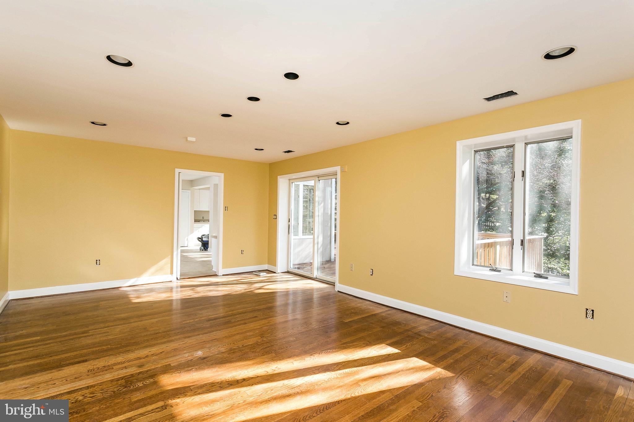 1103 Rolandvue Road Towson, MD 21204 - Photo 12 of 30
