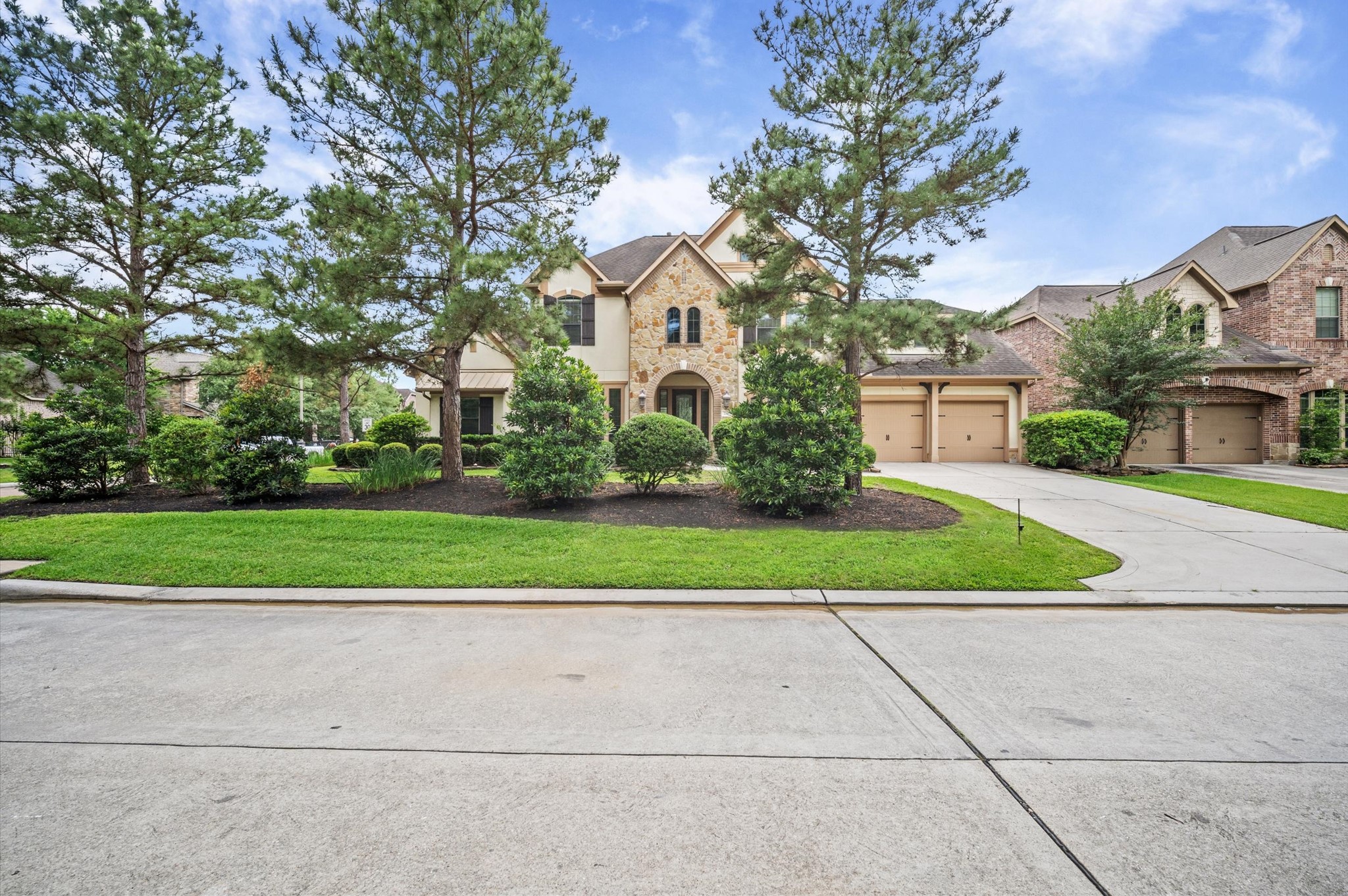 241 West Tupelo Green Circle Spring, TX 77389 - Photo 3 of 50