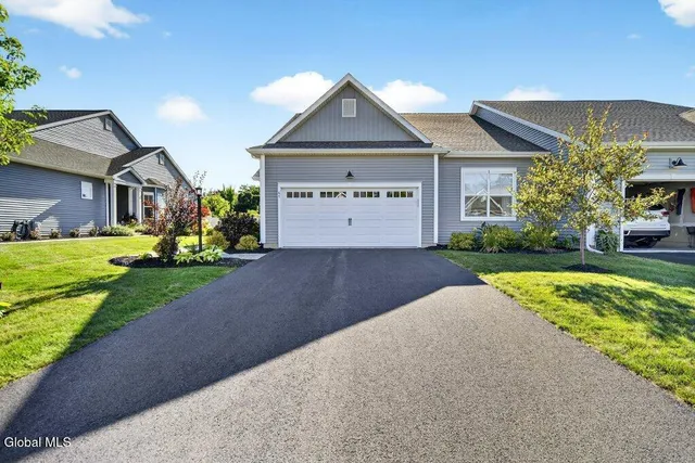 $559,800 | 41 Wiggins Drive, Malta, NY 12020