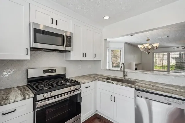 $2,300 | 401 Defoors Landing Northwest, Atlanta, GA 30318