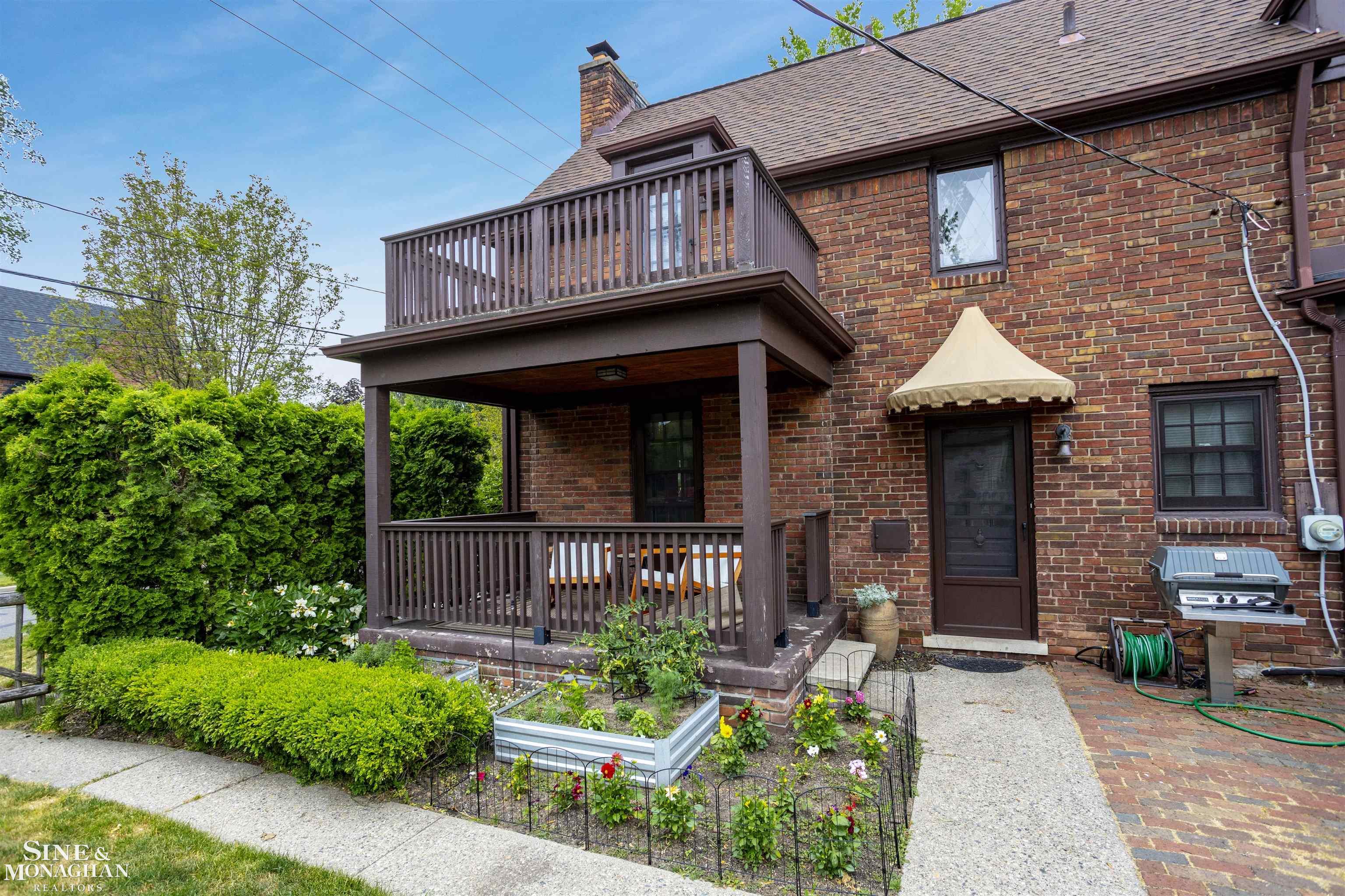 293 Moran Road Grosse Pointe Farms, MI 48236 - Photo 35 of 41 Gallery Image 35