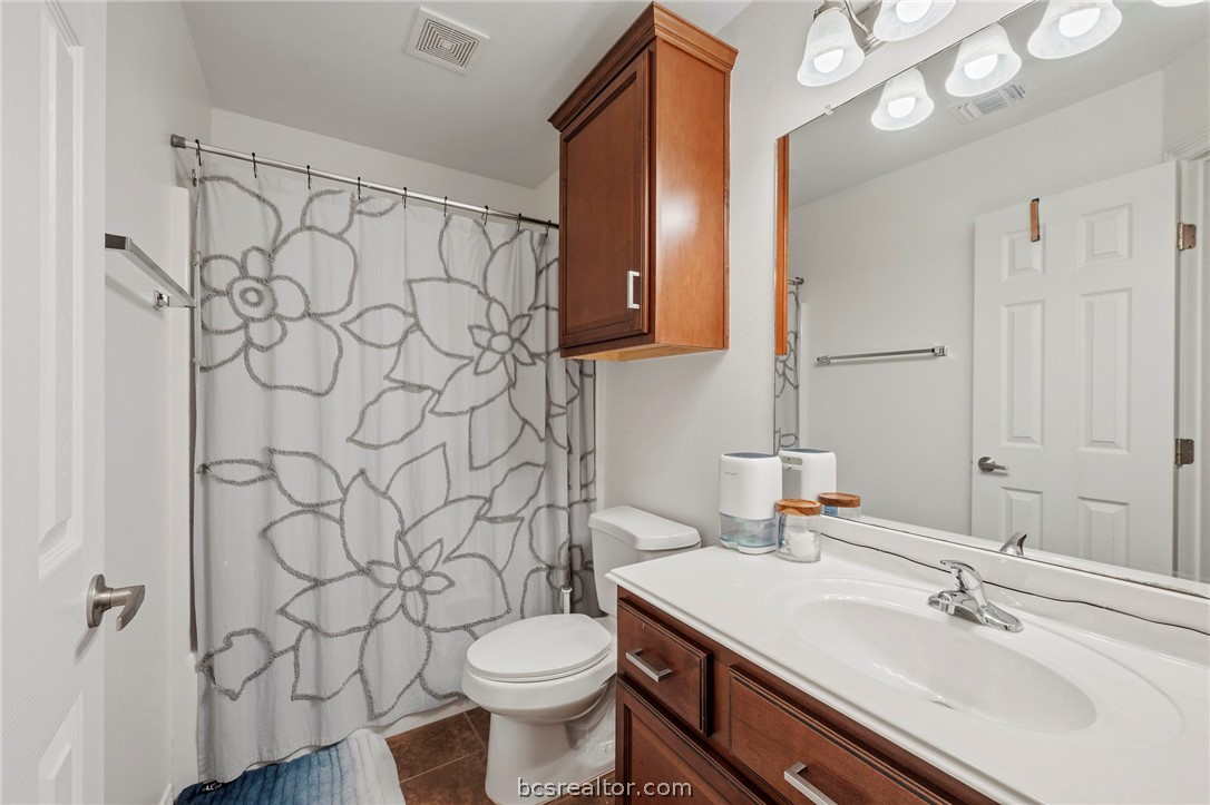 1198 Jones-Butler Road, Unit 703 College Station, TX 77840 - Photo 20 of 45