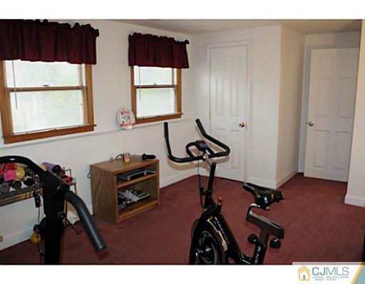 11 Vauxhall Road East Brunswick, NJ 08816 - Photo 15 of 19 Gallery Image 15