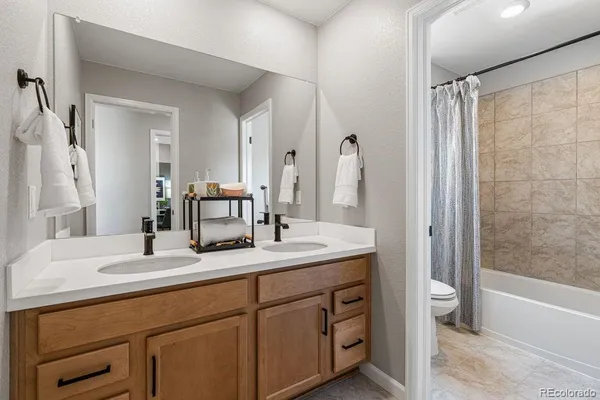 $467,149 | 333 North Bently Street, Watkins, CO 80137