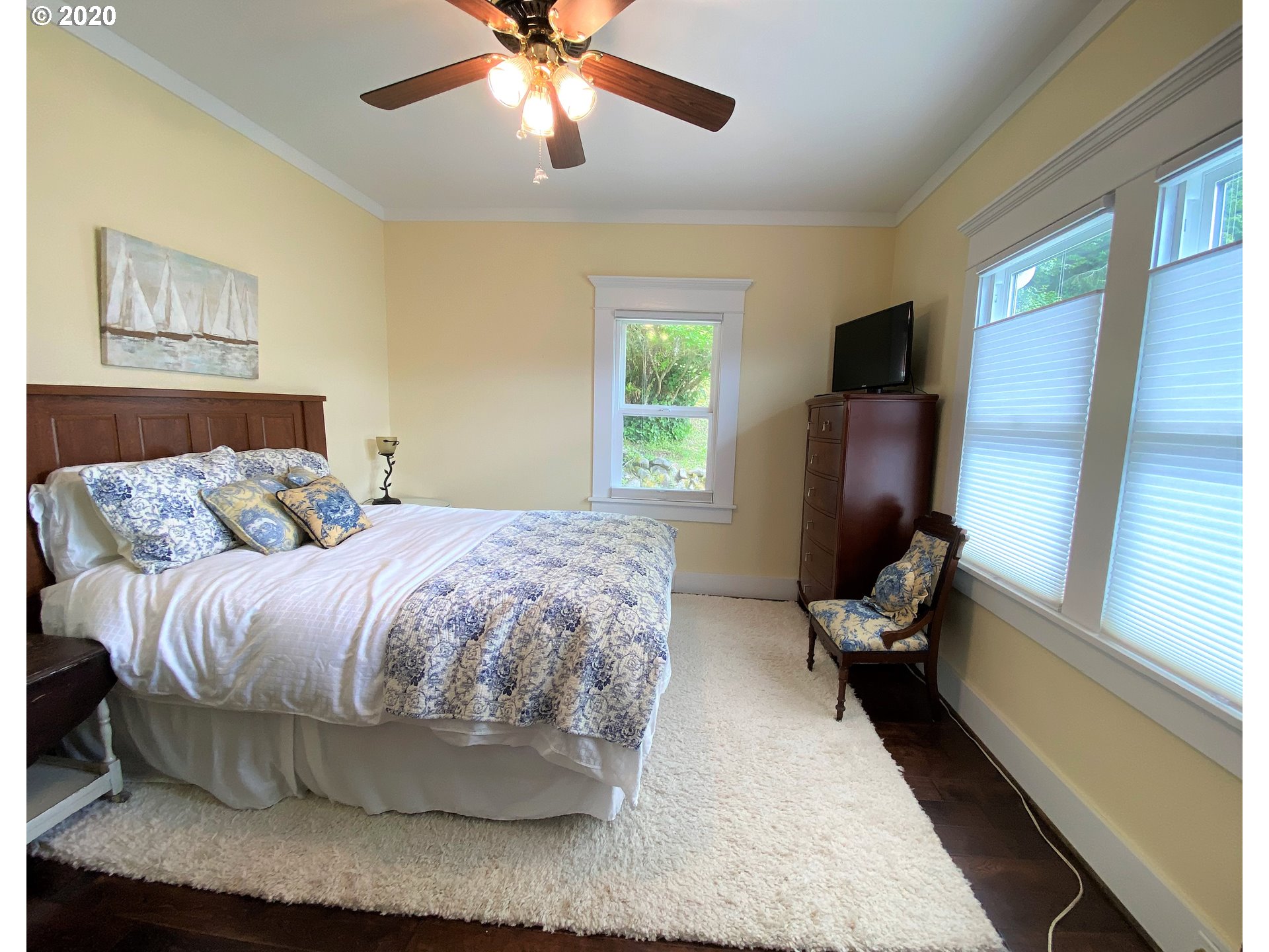 626 Elm Avenue Reedsport, OR 97467 - Photo 18 of 32
