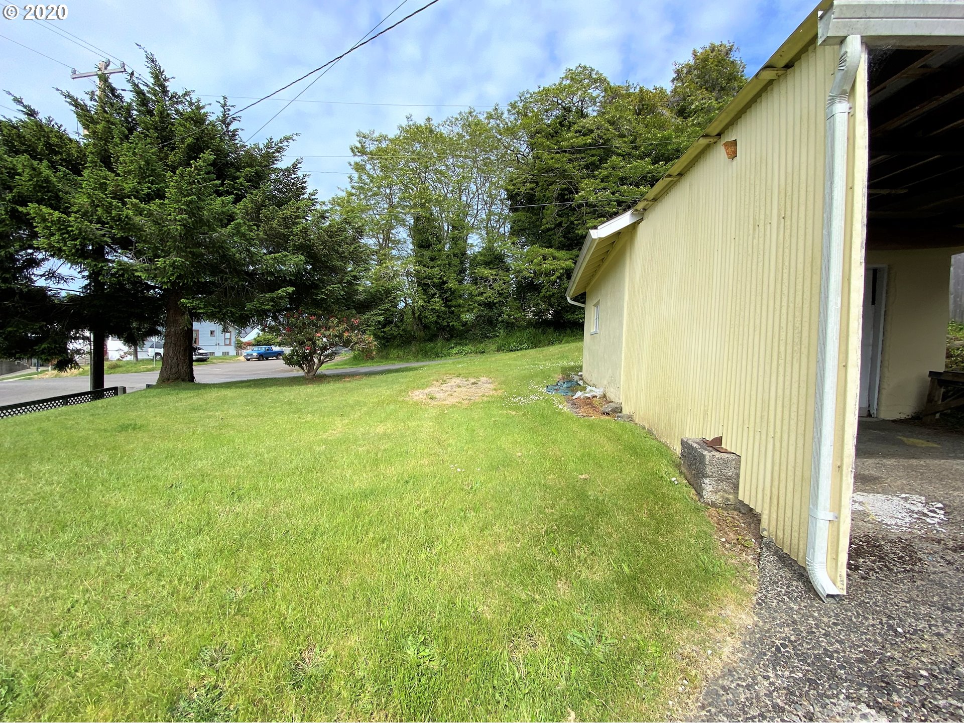 626 Elm Avenue Reedsport, OR 97467 - Photo 32 of 32