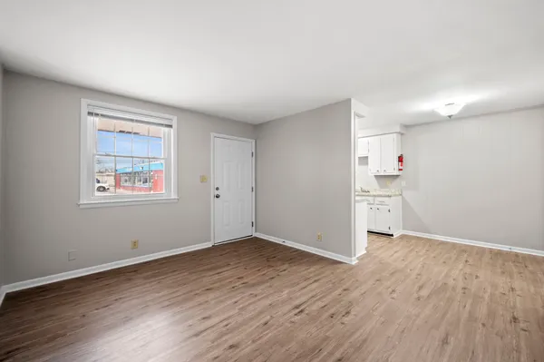 $750 | 701 Power Street, Unit 2, Clarksville, TN 37042