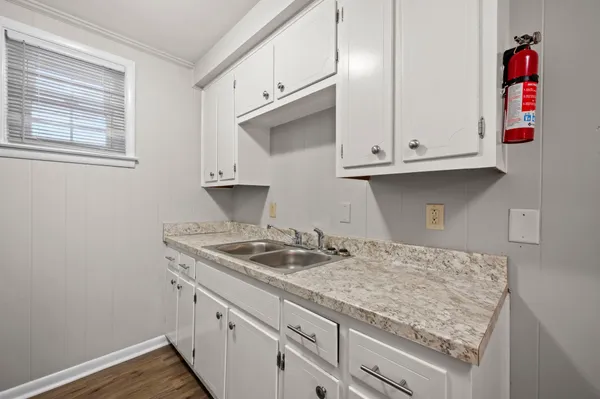 $750 | 701 Power Street, Unit 2, Clarksville, TN 37042