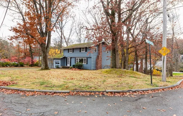 $989,000 | 41 Squire Road, Winchester, MA 01890