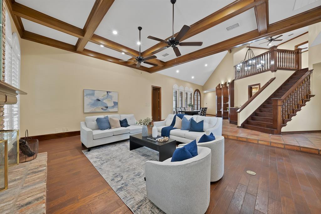 2714 Ridge Top Lane Arlington, TX 76006 - Photo 8 of 39