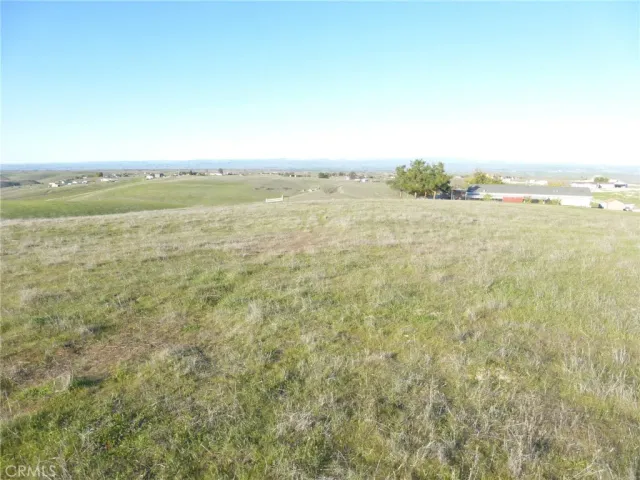 $525,000 | 0 Yosemite Place, Paso Robles, CA 93446