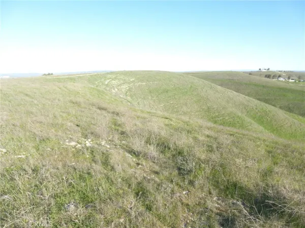 $525,000 | 0 Yosemite Place, Paso Robles, CA 93446