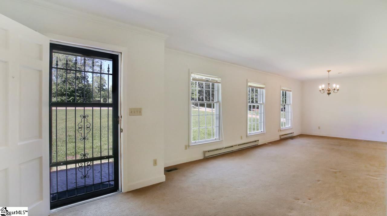 153 Dewey Road Greer, SC 29651 - Photo 3 of 34 Gallery Image 3