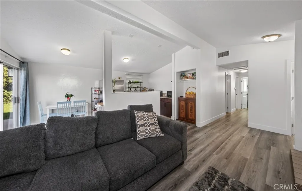 26960 14th Street Highland, CA 92346 - Photo 6 of 18