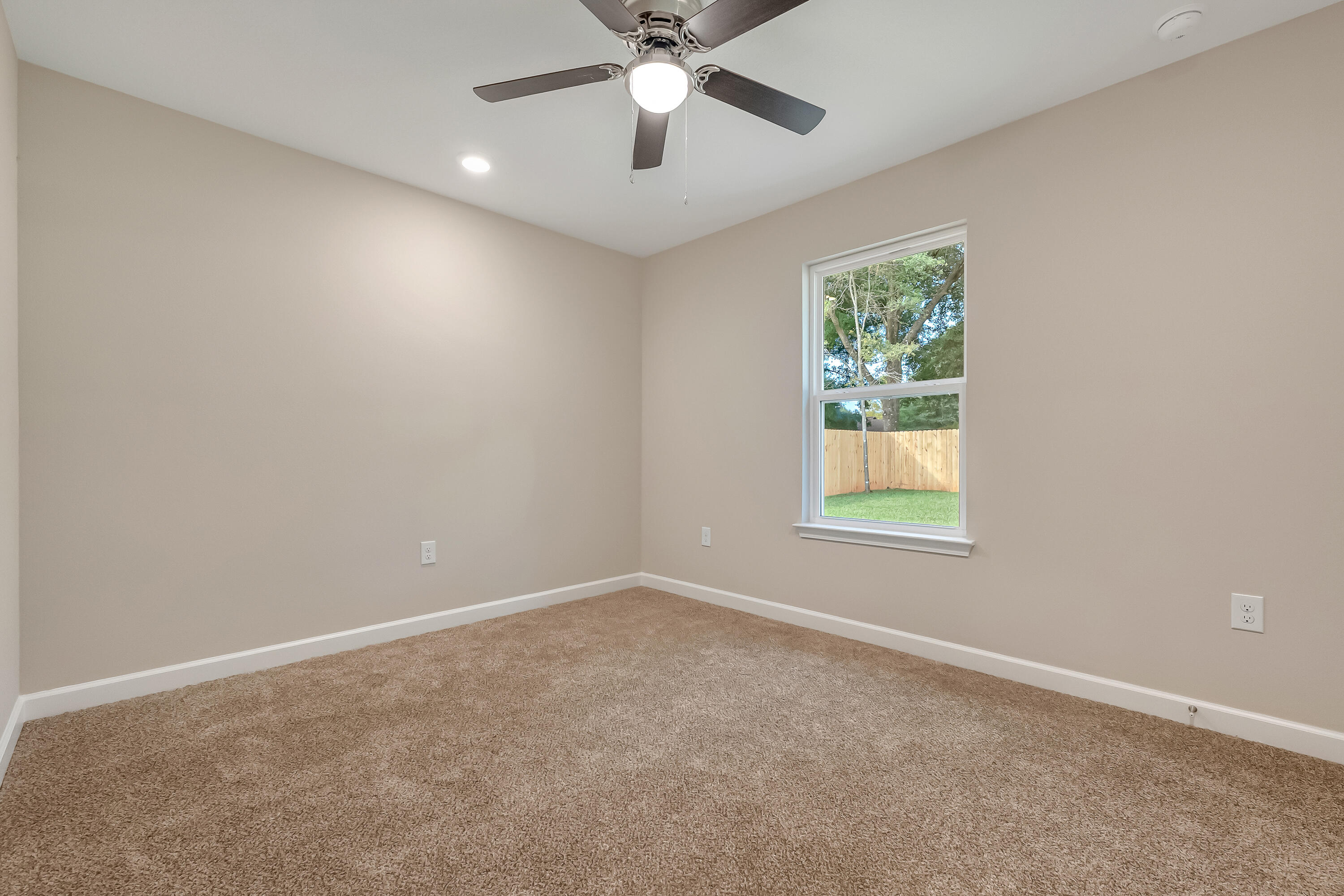 6012 Oak Hill Road Crestview, FL 32536 - Photo 19 of 31 6012 oak hollow-22
