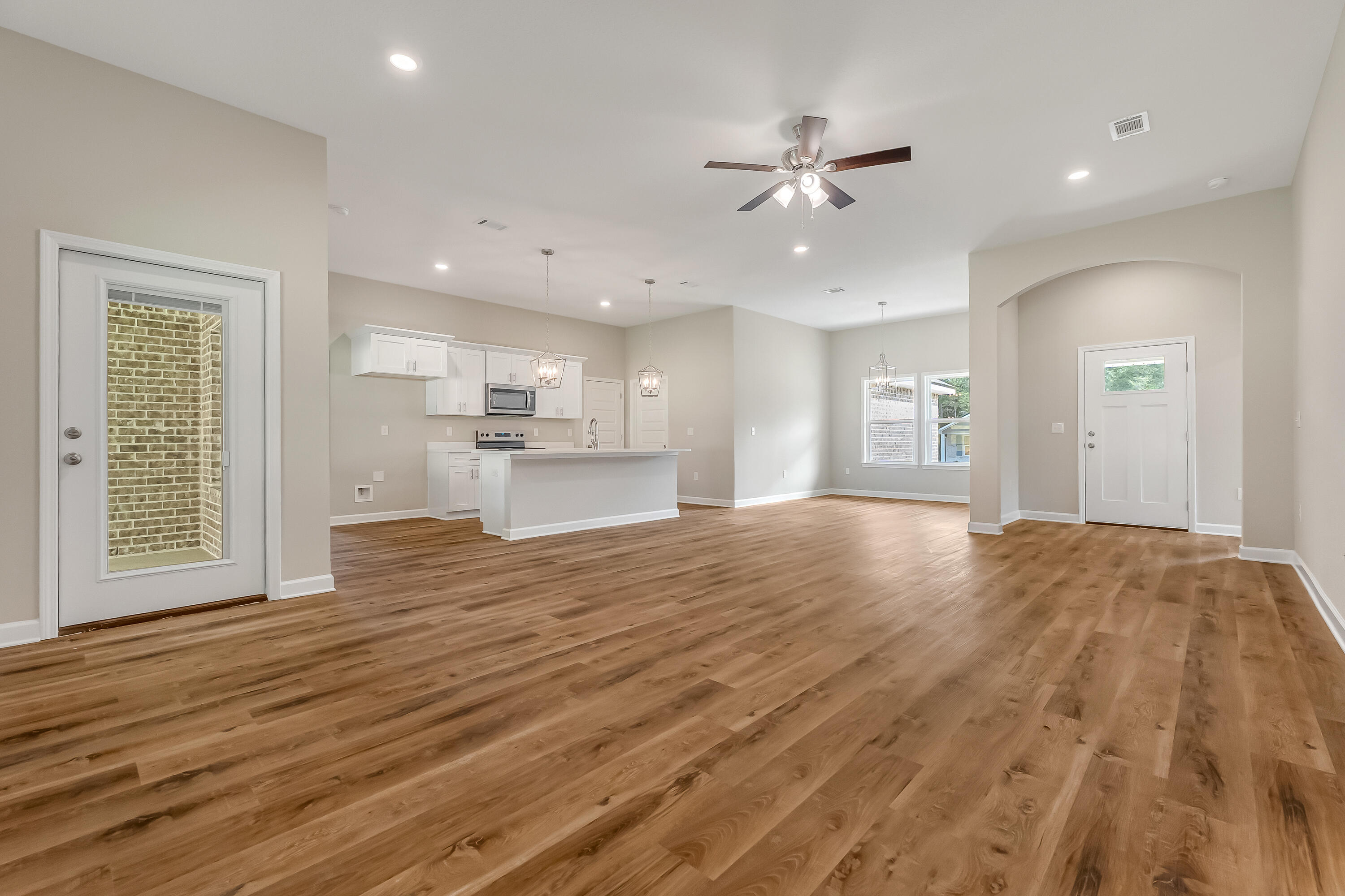 6012 Oak Hill Road Crestview, FL 32536 - Photo 5 of 31 6012 oak hollow-48
