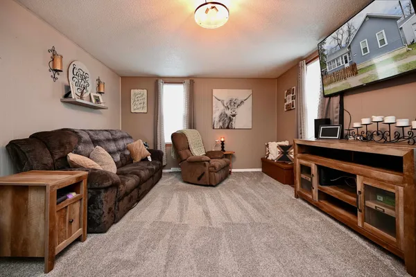 $174,000 | 162 Sioux Street, Winona, MN 55987