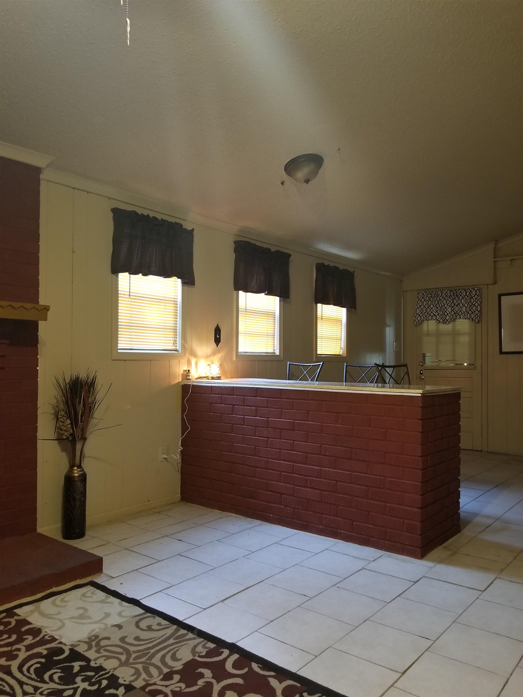 1505 Titus Road Memphis, TN 38111 - Photo 4 of 14 a view of kitchen with cabinets