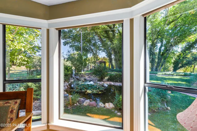 $950,000 | 12070 West Kelton Lane, Prescott, AZ 86305