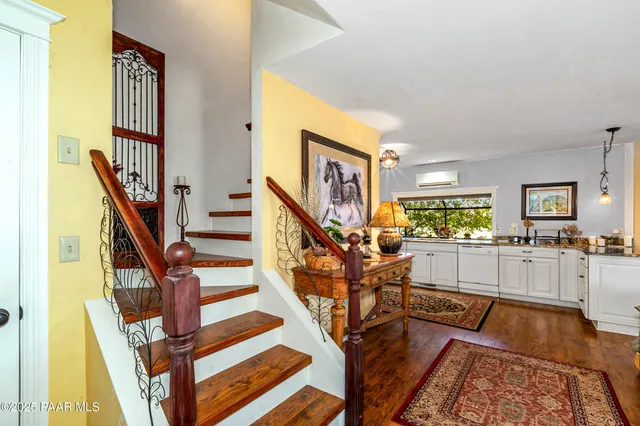 $950,000 | 12070 West Kelton Lane, Prescott, AZ 86305