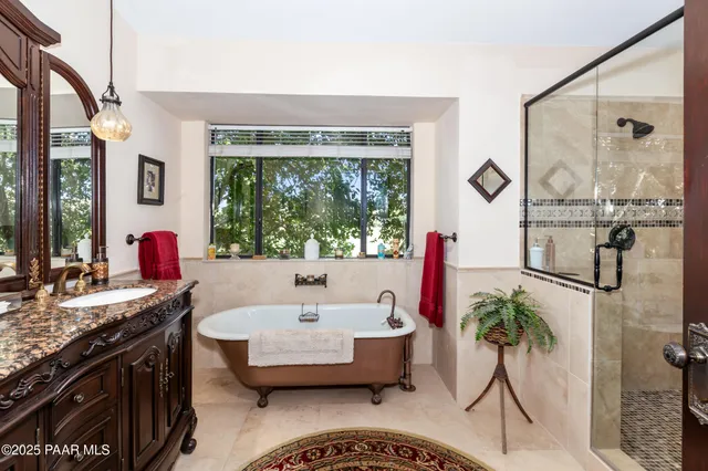 $950,000 | 12070 West Kelton Lane, Prescott, AZ 86305