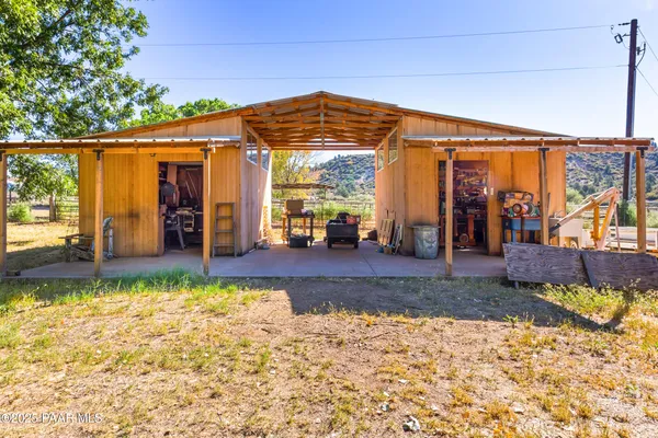 $950,000 | 12070 West Kelton Lane, Prescott, AZ 86305