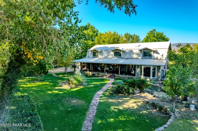 $950,000 | 12070 West Kelton Lane, Prescott, AZ 86305