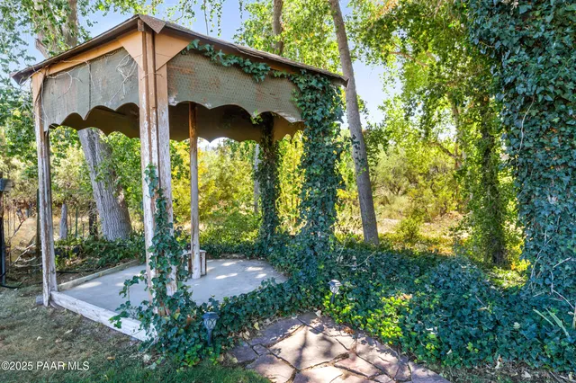 $950,000 | 12070 West Kelton Lane, Prescott, AZ 86305