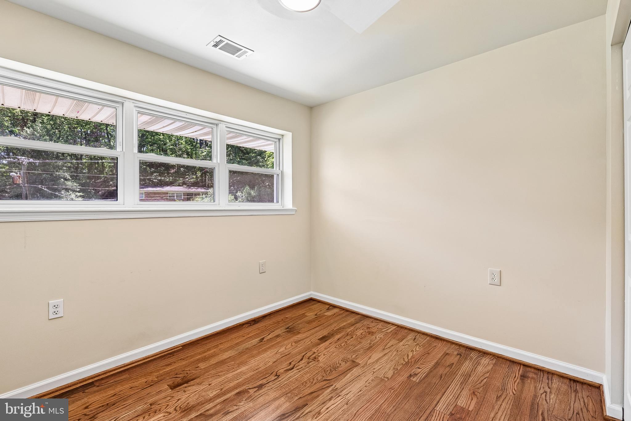 18328 Sharon Road Triangle, VA 22172 - Photo 23 of 61 BEDROOM