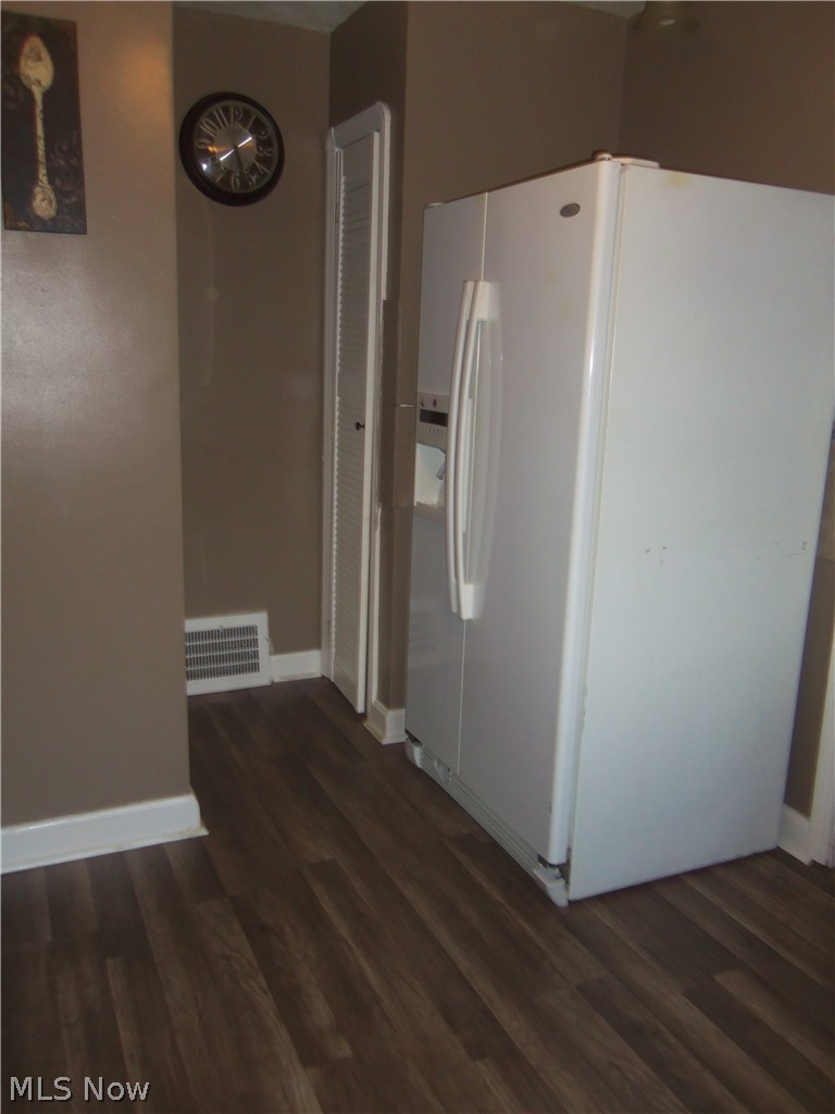 12916 Grannis Road Cleveland, OH 44125 - Photo 9 of 23 Gallery Image 9