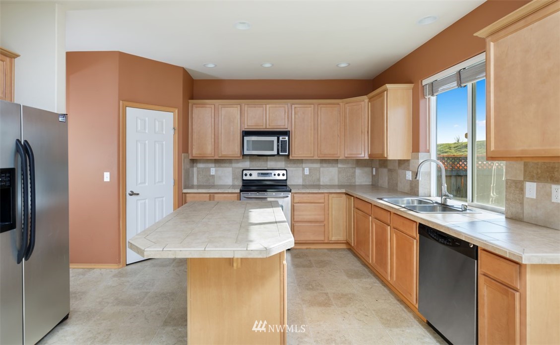 7349 Radius Loop Southeast Lacey, WA 98513 - Photo 17 of 25 Gallery Image 17