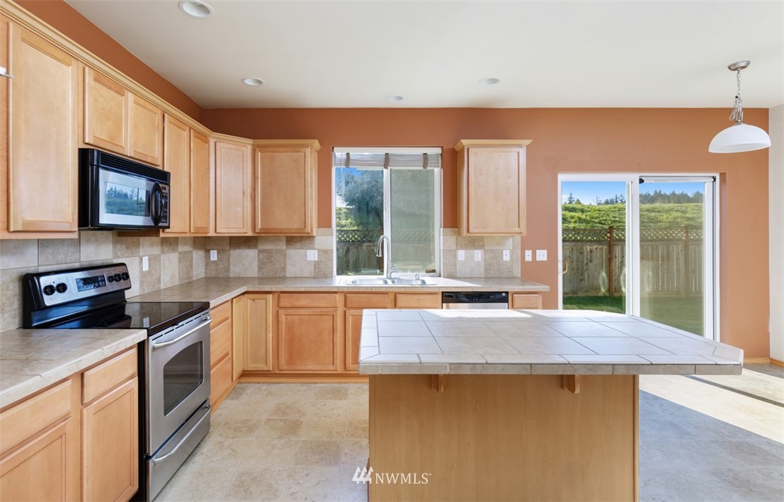 7349 Radius Loop Southeast Lacey, WA 98513 - Photo 18 of 25 Gallery Image 18