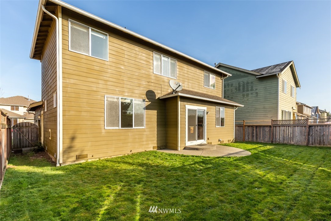 7349 Radius Loop Southeast Lacey, WA 98513 - Photo 5 of 25 Gallery Image 5